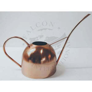 Heavy metal watercane made for long term <b>garden</b> use <b>featuring</b> strong structure balanced pouring and ergonomic handle - Product Image 5