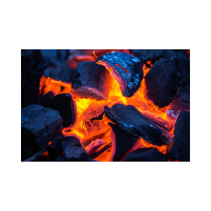 Charbon de bois Halaban de meilleure qualité Idéal pour griller, ce charbon de bois brûle chaud et propre pour une saveur parfaite au barbecue. - Product Image 1