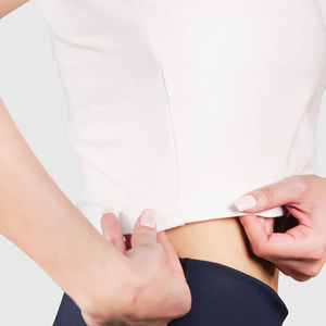 เสื้อยืดครอปคอกลมสำหรับผู้หญิง2025เสื้อครอปคอตตอนย้อมสีเรียบระบายอากาศเข้ารูปติดโลโก้ได้ตามต้องการ230GSM - Product Image 4