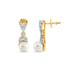 Boucles d'oreilles pendantes sophistiquées avec perles d'eau douce et accents de diamant pour des tenues glamour d'Inde - Product Image 4