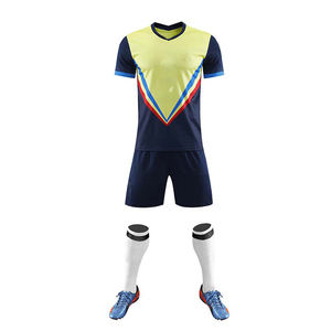 Conjuntos de uniformes de fútbol personalizados para adultos, 100% algodón y poliéster, diseño de logotipo personalizado, sublimado, 2022 - Product Image 2