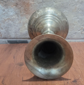 Vase à fleurs rond en laiton vintage, élégant vase en métal décoratif en laiton, décoration de mariage, centre de table - Product Image 4