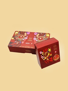 Cajas de cartón autoerigibles personalizadas para embalaje de pasteles 30*25*8 acabado de laminación brillante UV ventaja imán en relieve - Product Image 3