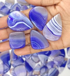 Haute Qualité Bleu Onyx Cabochon Lot Unique Naturel Bleu Onyx Gemstone Belle Lâche Ovale Coupe Gemme Bandes Bleu Onyx Gemstone - Product Image 4