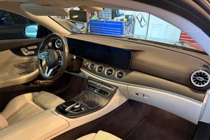 Mercedes-Benz E 450 Coupé 2020, listo para enviar - Product Image 3