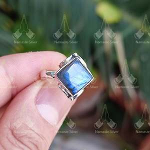 Handmade Boho Style Silver <b>Labradorite</b> <b>Ring</b> for Women Square Sterling Silver Gemstone Jewelry Gift Natural <b>Labradorite</b> - Product Image 1