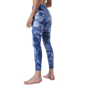 Premium Women's Tie Dye Gym Scrunch Butt Leggings Nouveau pantalon de yoga sans couture avec fermeture à la taille élastique - Product Image 4