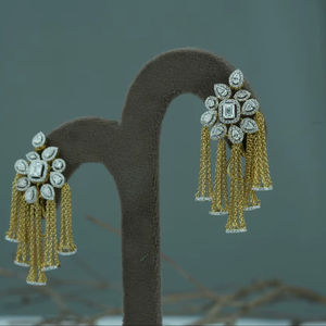 Boucles d'oreilles tendance pour femme en diamant blanc taille émeraude de clarté VS1 cultivé en laboratoire, certifiées IGI SGL, plaquées or rose, élégantes pour mariage - Product Image 1