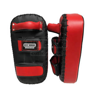 Bouclier d'entraînement pour arts martiaux boxe MMA karaté avec design incurvé et poignées renforcées Bouclier de coup de pied de boxe - Product Image 2