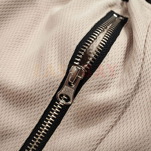 กางเกงขาสั้นของผู้ชายแห้งเร็วระบายอากาศได้ดีผ้าฝ้าย100% ลำลองสีทึบออกแบบได้ตามต้องการฤดูร้อน - Product Image 3