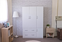 Armoire de chambre à coucher contemporaine de style minimaliste moderne en panneaux de bois à 4 portes avec 2 grands tiroirs pour appartement, hôtel, villa