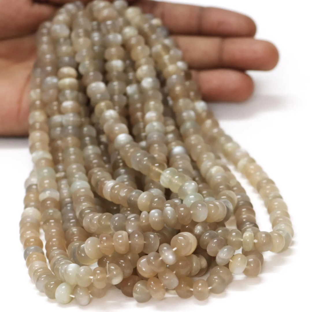 สีน้ำตาลมุก