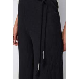 Pantalones de Punto con Detalle de Lazo - Product Image 5