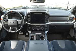 2022 Ford F-150 Hennessey VelociRaptor 600 Essence faible kilométrage - Product Image 2