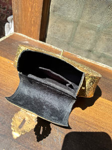 Indian Fully Handcrafted Antique Gold Oval Metal <b>Clutch</b> <b>Bag</b> for Women Luxury Evening Party <b>Wedding</b> Handbag Designer Purse - Product Image 5