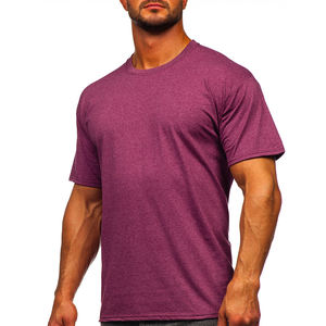 Camiseta de hombre de lujo personalizable con cuello redondo liso hecha de algodón de poliéster que muestra la camisa del timbre del logotipo de su marca - Product Image 4