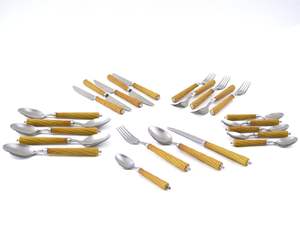 Ensemble de couverts au design classique de luxe en acier inoxydable avec finition dorée, parfait pour les repas au restaurant et la table élégante - Product Image 6