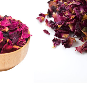 Pétales de roses rouges séchées | Parfait pour les marques de mariée et de spa - Product Image 3