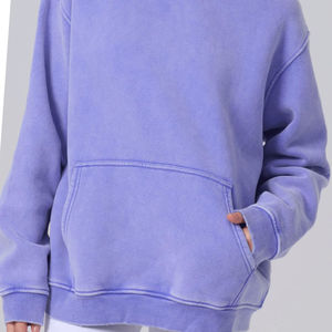 เสื้อฮู้ดผู้หญิง ดีไซน์โดดเด่น สีพื้นเรียบง่าย สไตล์ลำลอง สตรีทแวร์ สำหรับฤดูหนาว ทรงหลวม ระบายอากาศได้ดี เป็นมิตรกับสิ่งแวดล้อม ผลิตจากผ้าฟลีซถัก ล้างสีแบบ Acid Wash - Product Image 4