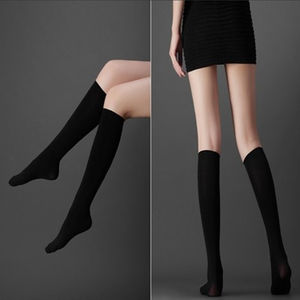 Chaussettes de sport unisexes noires, grises et blanches pour l'automne, chaussettes de sport à motif athlétique, chaussettes de course à pied, de football, de yoga, épaisses, personnalisées pour hommes - Product Image 3