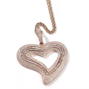 จี้รูปหัวใจชุบทองคำขาว 925 ประดับโมอิสซาไนต์ สร้อยคอฮิปฮอปสุดหรูสำหรับทุกเพศ - Product Image 3