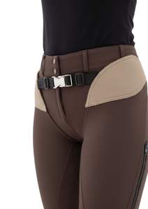 Pantalones de Cuero Genuino Premium para Mujer, Corte Ajustado, Dos Tonos, para Montar a Caballo y con Estilo - Product Image 3