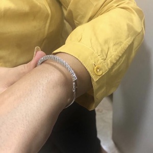 Avarta เงินสเตอร์ลิงประดับเพชรแบบอเมริกันหรือข้อมือ - Product Image 3