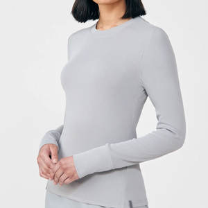 Camiseta Interior de Alta Calidad para Médicos y Enfermeras, Unisex, para Uso Diario en Hospitales y Clínicas - Product Image 2