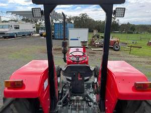 รถแทรกเตอร์แมสซีย์เฟอร์กูสัน240หลายกำลัง48แรงม้ามือสองพร้อมกระปุกเกียร์ - Product Image 2