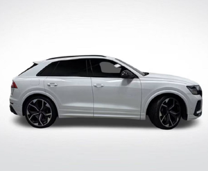 Audi RS Q8 Plus 2023 con Poco Kilometraje, Auto Usado - Product Image 4
