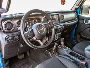 MEJOR OFERTA Camioneta Usada 4x4 de Tamaño Mediano 2020, Vehículo Utilitario Todoterreno de Doble Cabina - Product Image 5