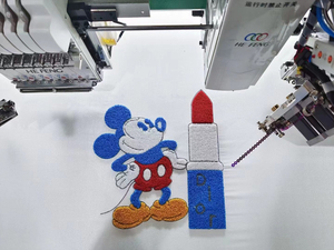 Machine à broder les points informatisée à chaîne personnalisée en chenille - Product Image 2