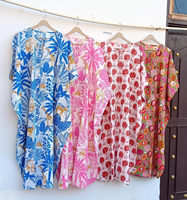 Vente en gros Caftan en coton Caftan indien à fleurs Long Caftan Robe pour les mamans Vêtements de nuit pour la plage Vêtements d'été Caftan
