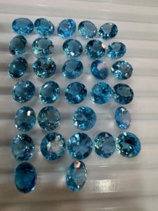 Piedras Preciosas Sueltas de Alta Calidad, Topacio Azul de Londres, Corte Brillante Redondo de 7mm, Facetadas, con Cambio de Color - Product Image 2