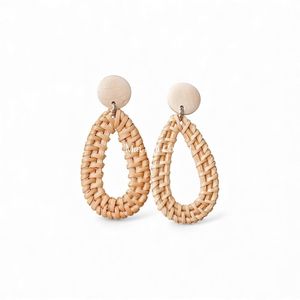 ต่างหูหวายทำมือ เครื่องประดับเส้นใยธรรมชาติสุดหรูจากเวียดนาม - Product Image 1