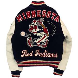 Vêtement personnalisé 100% polyester brodé en molleton, style hip-hop, vintage, universitaire, streetwear pour homme, veste varsity avec devant en tissu éponge - Product Image 3