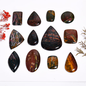 Pierre de sang naturelle Cabochon de pierres précieuses en vrac Quartz fin pour la fabrication de bijoux Vente en gros Lot Taille de forme mélangée - Product Image 5