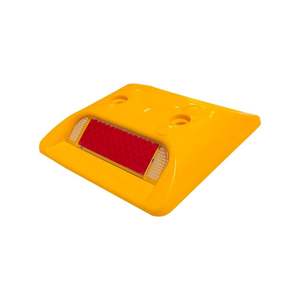 <b>Set</b> of 10 Highway Driving Plastic Studs - Product Image 1