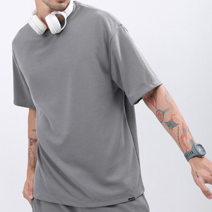Las camisetas de calidad superior más vendidas para hombre en el nuevo logotipo de diseño personalizado camisetas de manga corta transpirables de secado rápido para hombre - Product Image 4