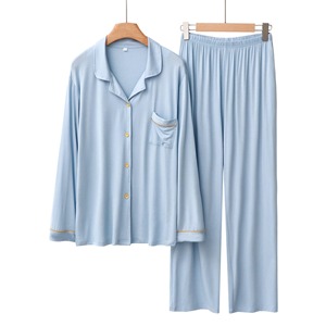 Gran oferta de verano, logotipo personalizado, manga larga, cuello vuelto, venta al por mayor, estilo de moda, conjunto de pijama informal para mujer, ropa de dormir para mujer - Product Image 4