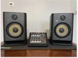 Par de Monitores de Estudio Autoamplificados KRK ROKIT 8 G5 de 8 Pulgadas de la Mejor Calidad - Product Image 2