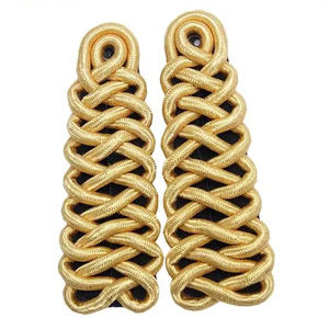 Accesorios de uniforme ceremonial de hombro 1872 en dorado y negro - Product Image 5