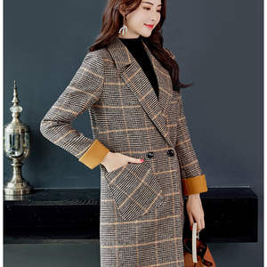 Abrigo de lana de invierno con forro de lino y piel de zorro, talla grande, largo, con decoración de piel estampada y tejido de punto. - Product Image 6