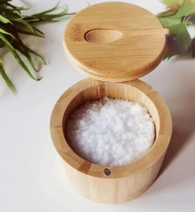 Boîte à sel et épices artisanale en bois avec couvercle, conteneur de rangement pour assaisonnements en bois naturel massif pour la cuisine, la salle à manger et la table - Product Image 6
