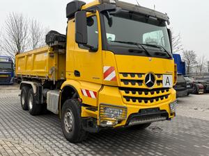 Camion tracteur diesel d'occasion Mercedes-Benz Arocs 6x2, capacité 31-40T, Euro 6, transmission manuelle, conduite à gauche, 251-350 CV, pour l'exploitation minière - Product Image 5
