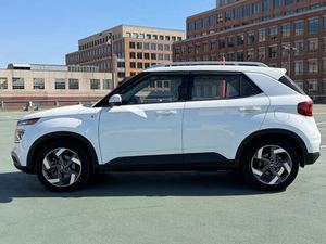 รถยนต์ SUV ครอสโอเวอร์ BEST USED 2024 VENUE SEL FWD พร้อมระบบขับเคลื่อนแบบ CVT หลังคาซันรูฟ พร้อมส่ง - Product Image 3