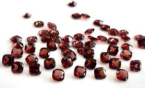 เบาะโกเมนสีแดงธรรมชาติเจียระไนขนาด4มม. โกเมนแบบเหลี่ยมเพชรพลอยหลวมคุณภาพระดับ AAA - Product Image 3