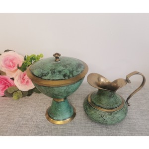 เหยือกทองเหลืองพร้อมจานรองแบบมีขอบมีช่องใส่ของชุดวินเทจสินค้ามาใหม่ - Product Image 3