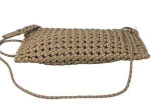 Elegante bolso de mano para mujer, perfecto para eventos de negocios y moda, disponible con embalaje a granel - Product Image 3