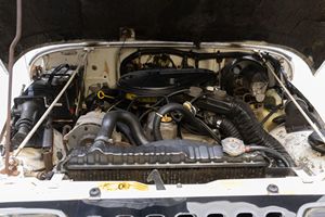 Jeep Wrangler Laredo 4x4 de 1988, Usado en Buen Estado, Sin Reserva, Motor de 6 Cilindros en Línea, Tracción en las 4 Ruedas, Techo Rígido Desmontable, Sin Modificaciones - Product Image 6
